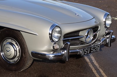 Lot 1956 Mercedes-Benz 190SL