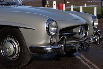 Lot 1956 Mercedes-Benz 190SL