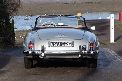 Lot 1956 Mercedes-Benz 190SL