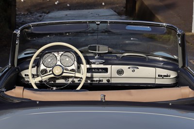 Lot 1956 Mercedes-Benz 190SL