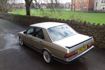 Lot 1988 BMW 520i Lux