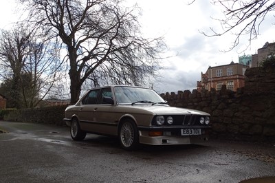 Lot 1988 BMW 520i Lux