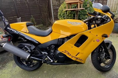 Lot 326 - 1997 Triumph Daytona Super 3