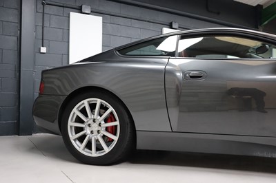 Lot 2005 Aston Martin Vanquish S