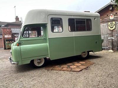 Lot 26 - 1963 Morris J2 Camper Van