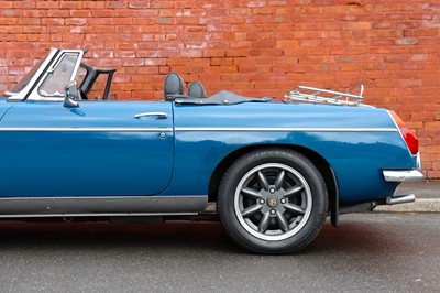 Lot 1975 MG B Roadster