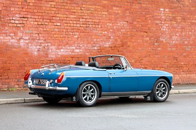 Lot 1975 MG B Roadster