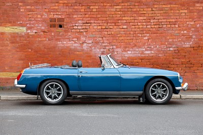 Lot 1975 MG B Roadster