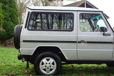 Lot 1989 Mercedes-Benz G-Wagon 300GD