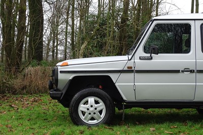 Lot 1989 Mercedes-Benz G-Wagon 300GD