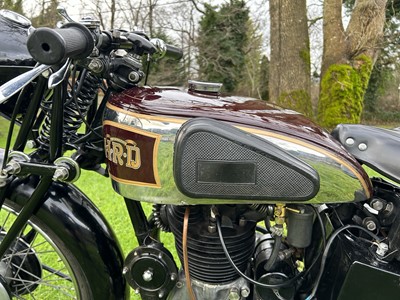 Lot 1939 Vincent HRD Comet