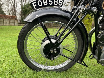 Lot 1939 Vincent HRD Comet