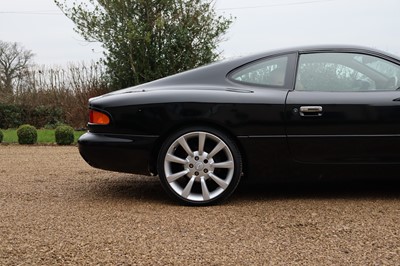 Lot 1998 Aston Martin DB7