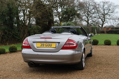 Lot 2004 Mercedes-Benz CLK320 Elegance