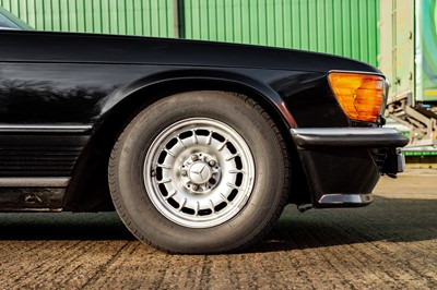 Lot 1979 Mercedes-Benz 450 SLC