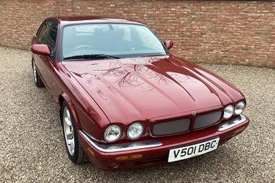 Lot 1999 Jaguar XJR