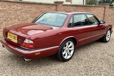 Lot 1999 Jaguar XJR