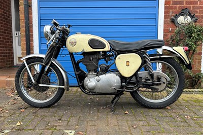 Lot 1954 BSA Gold Star Replica