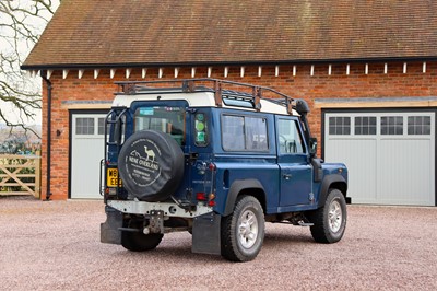 Lot 2000 Land Rover Defender 90 TD5