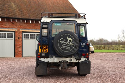 Lot 2000 Land Rover Defender 90 TD5