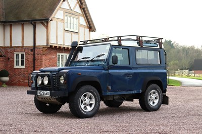 Lot 2000 Land Rover Defender 90 TD5