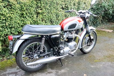 Lot 1968 Triumph T120R Bonneville