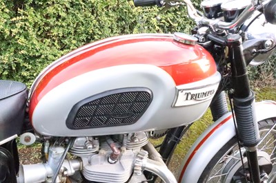 Lot 200 - 1968 Triumph T120R Bonneville