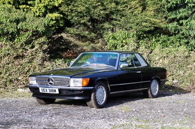 Lot 17 - 1980 Mercedes-Benz '560' SLC