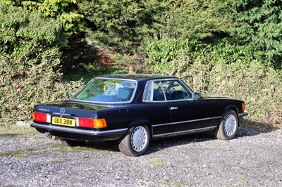 Lot 1980 Mercedes-Benz '560' SLC