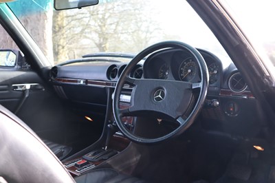 Lot 1980 Mercedes-Benz '560' SLC