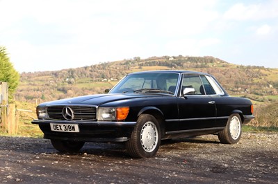 Lot 1980 Mercedes-Benz '560' SLC