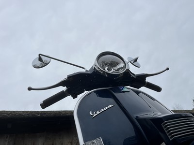 Lot c.2015 Vespa PX125E