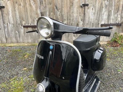 Lot 105 - 1977 Vespa Primavera 125