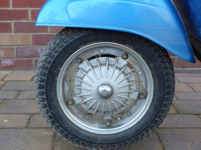 Lot 119 - 1969 Vespa (Douglas) SS90 Super Sprint