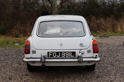 Lot 83 - 1972 MG B GT