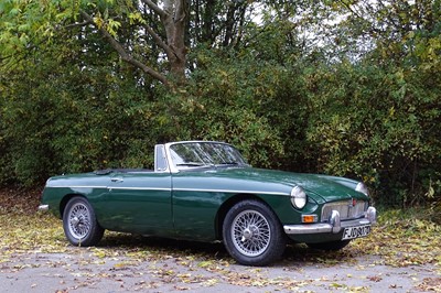 Lot 75 - 1966 MG B Roadster