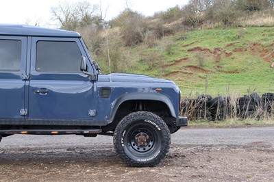 Lot 2009 Land Rover Defender 110 Pick-Up