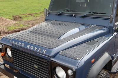 Lot 2009 Land Rover Defender 110 Pick-Up