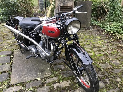 Lot 1934 Ariel Red Hunter 500