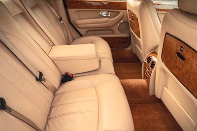 Lot 2006 Bentley Arnage R