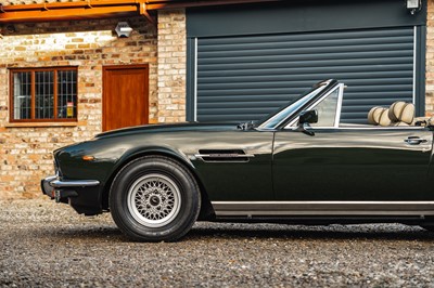 Lot 1985 Aston Martin V8 Volante