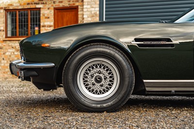 Lot 1985 Aston Martin V8 Volante