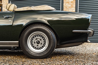 Lot 1985 Aston Martin V8 Volante