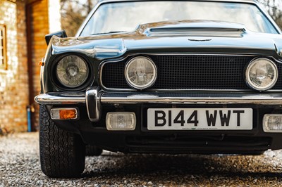 Lot 1985 Aston Martin V8 Volante