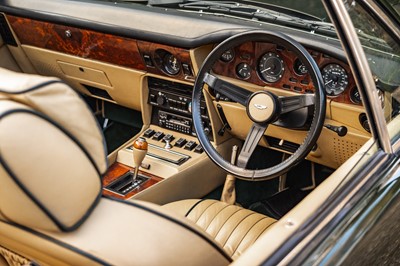 Lot 1985 Aston Martin V8 Volante