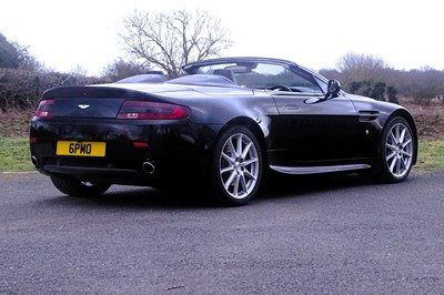 Lot 2007 Aston Martin V8 Vantage Roadster