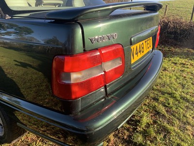 Lot 39 - 1998 Volvo S70 XT