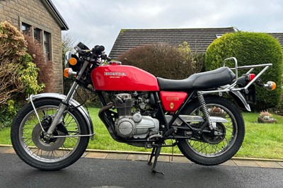 Lot 1976 Honda CB400F