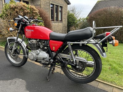 Lot 1976 Honda CB400F