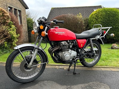 Lot 1976 Honda CB400F